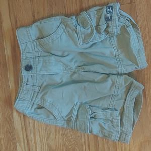 Gap cargo shorts sz 3t